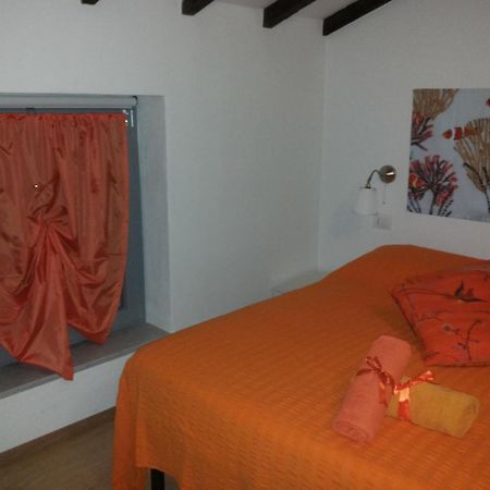 I Colori Di Mag Bed & Breakfast La Spezia Ruang foto