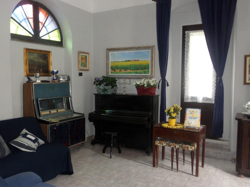 I Colori Di Mag Bed & Breakfast La Spezia Bagian luar foto