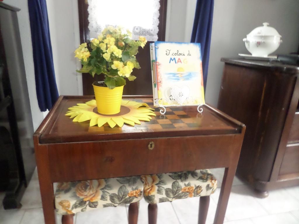 I Colori Di Mag Bed & Breakfast La Spezia Bagian luar foto